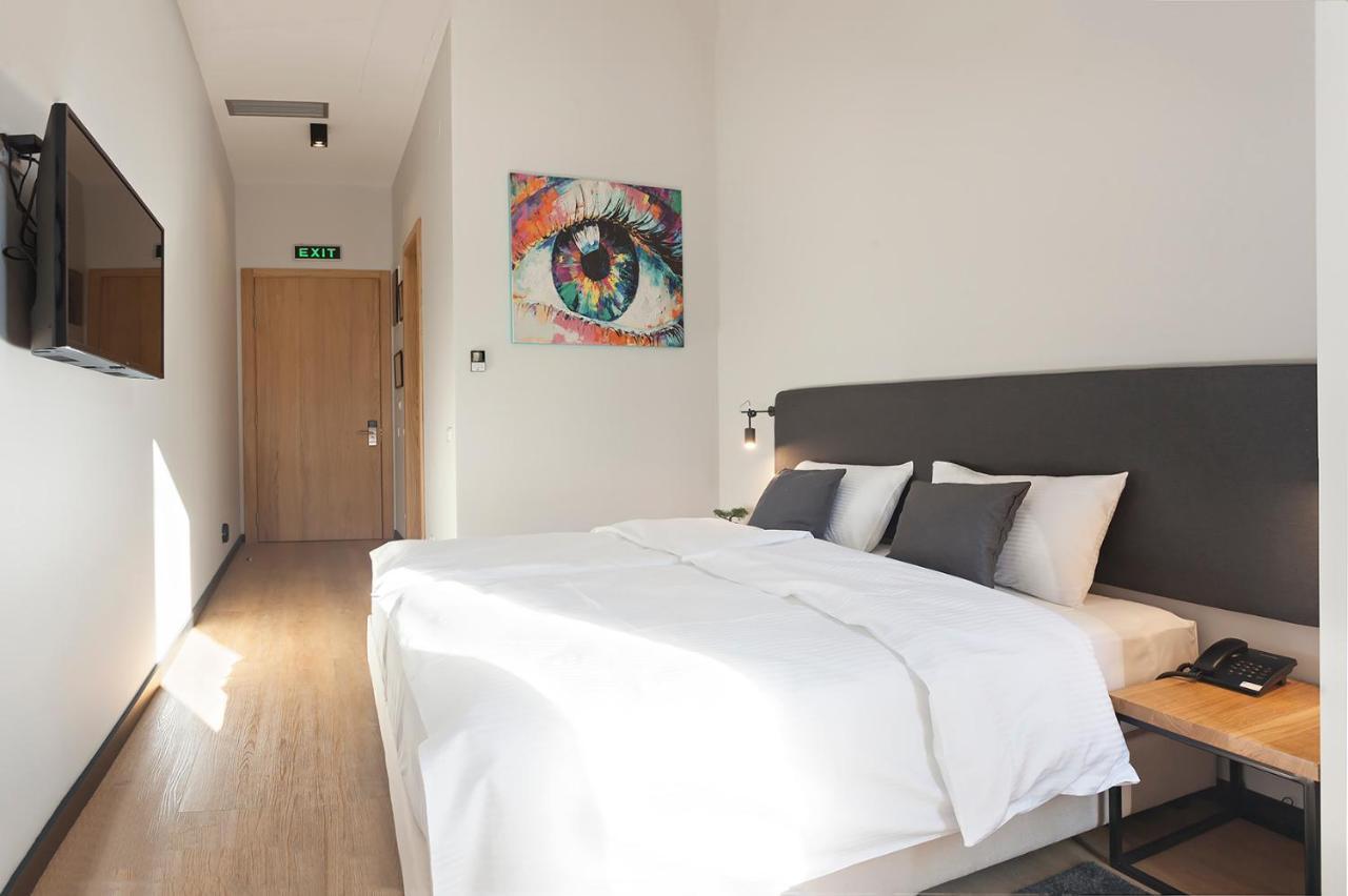 Kombinat Rooms City Center Novi Sad Extérieur photo