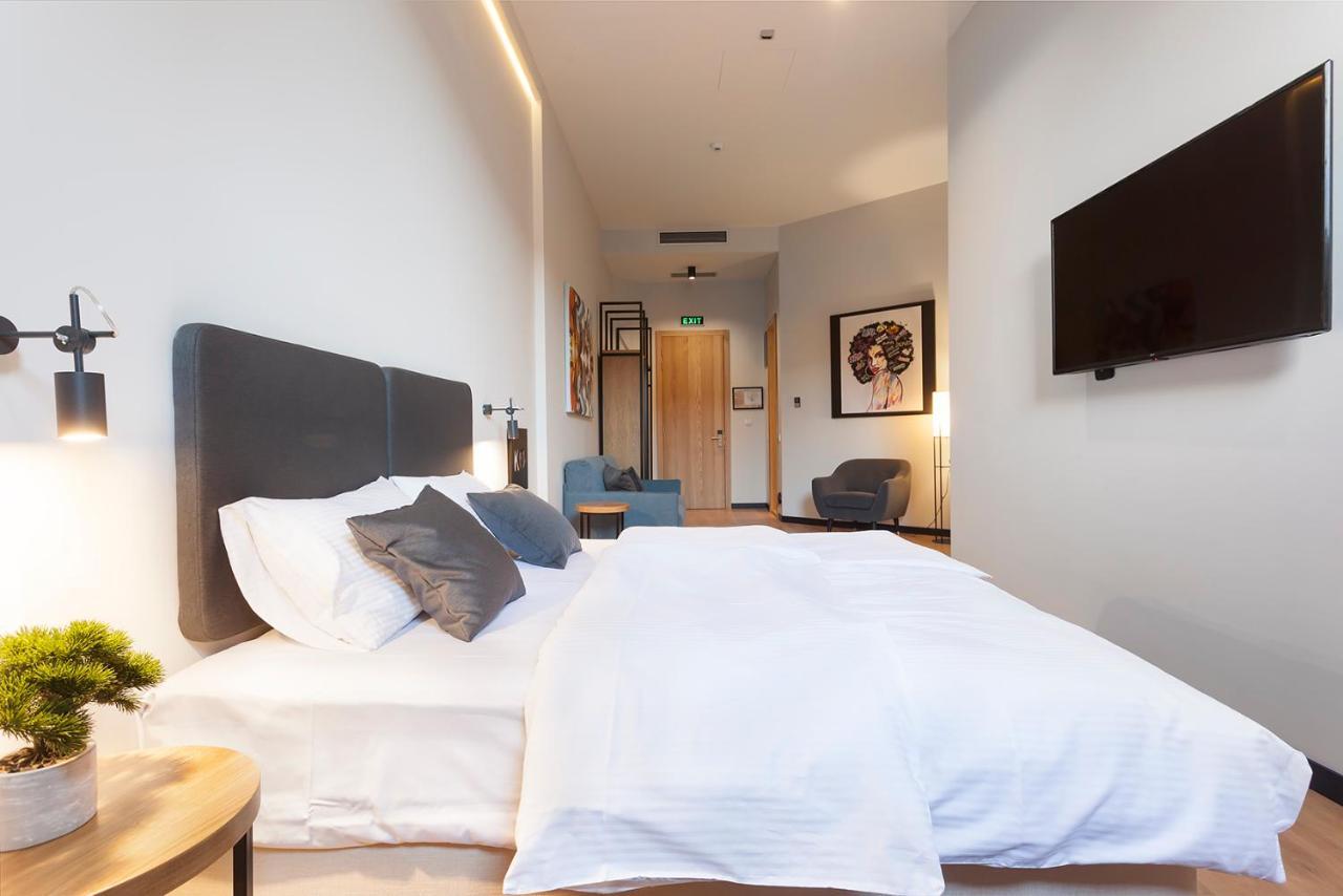 Kombinat Rooms City Center Novi Sad Extérieur photo