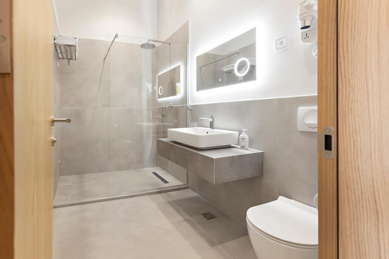 Kombinat Rooms City Center Novi Sad Extérieur photo